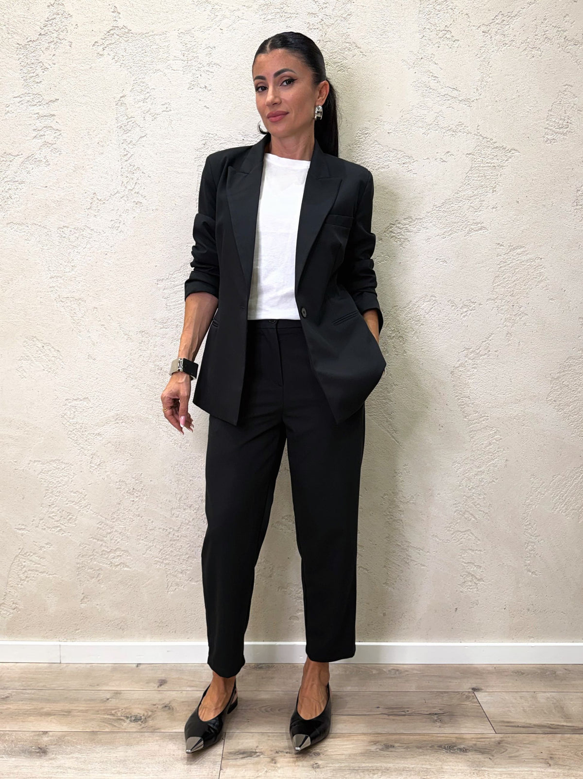 Pantalone dritto a gamba morbida