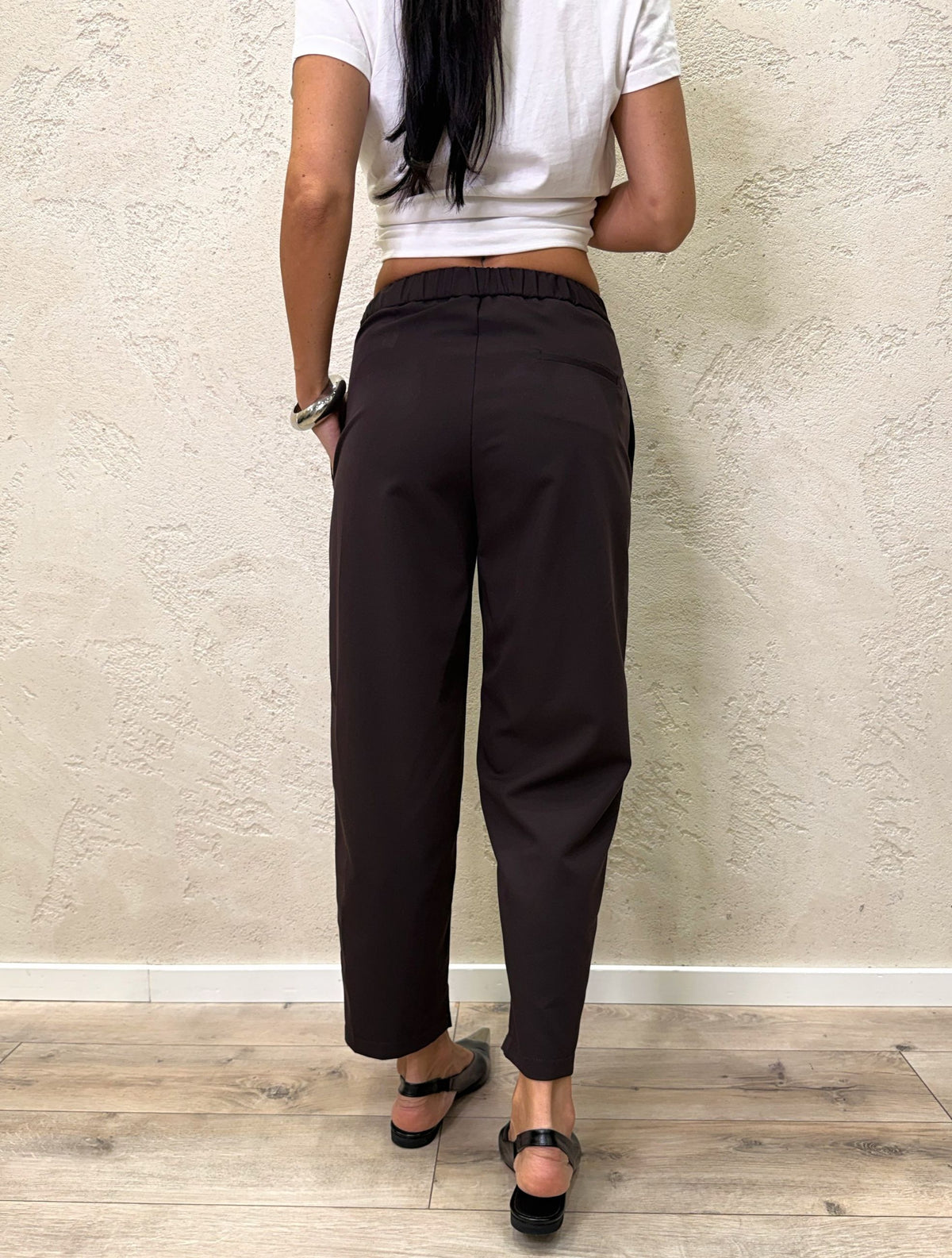 Pantalone dritto a gamba morbida