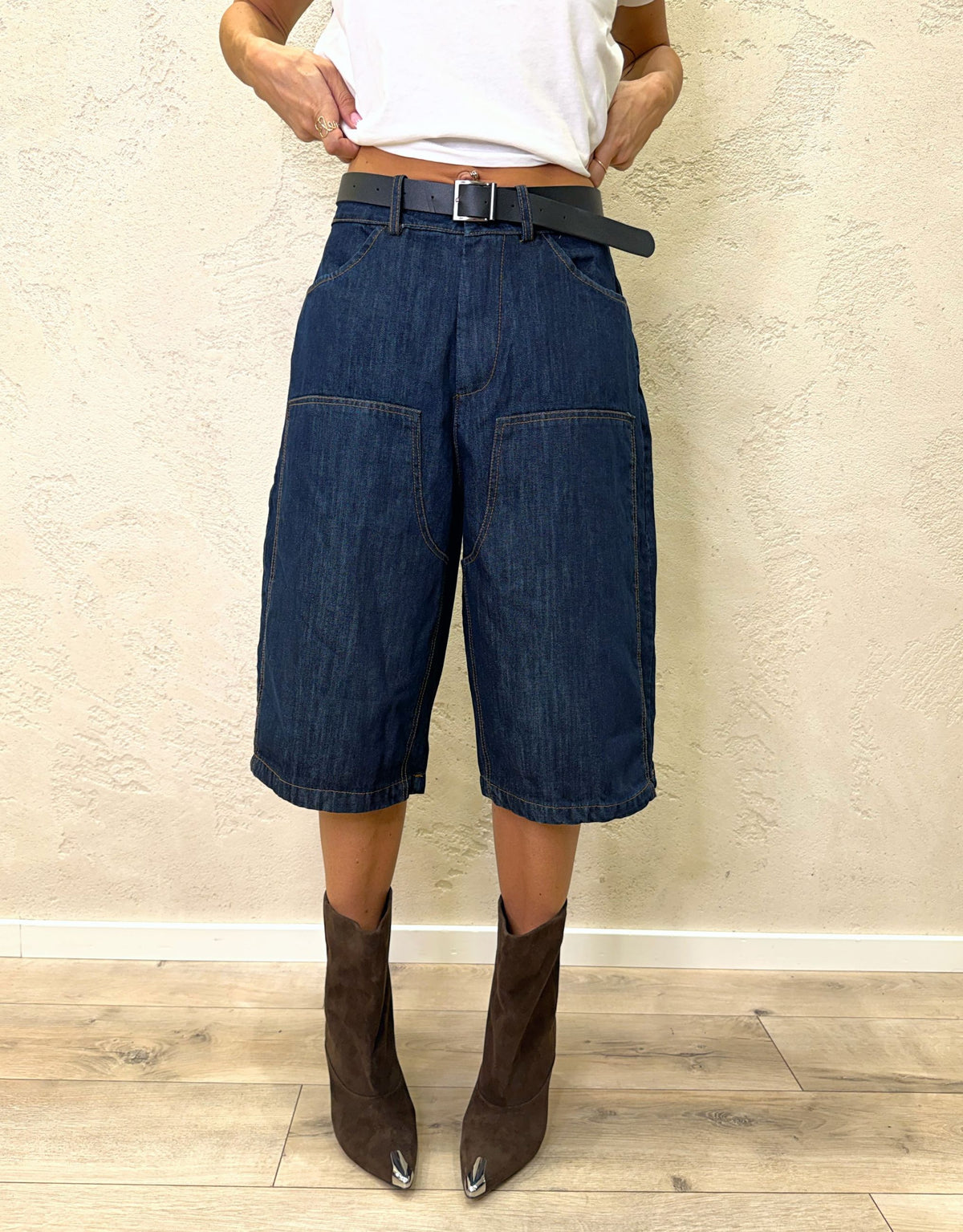 Bermuda in denim con cintura