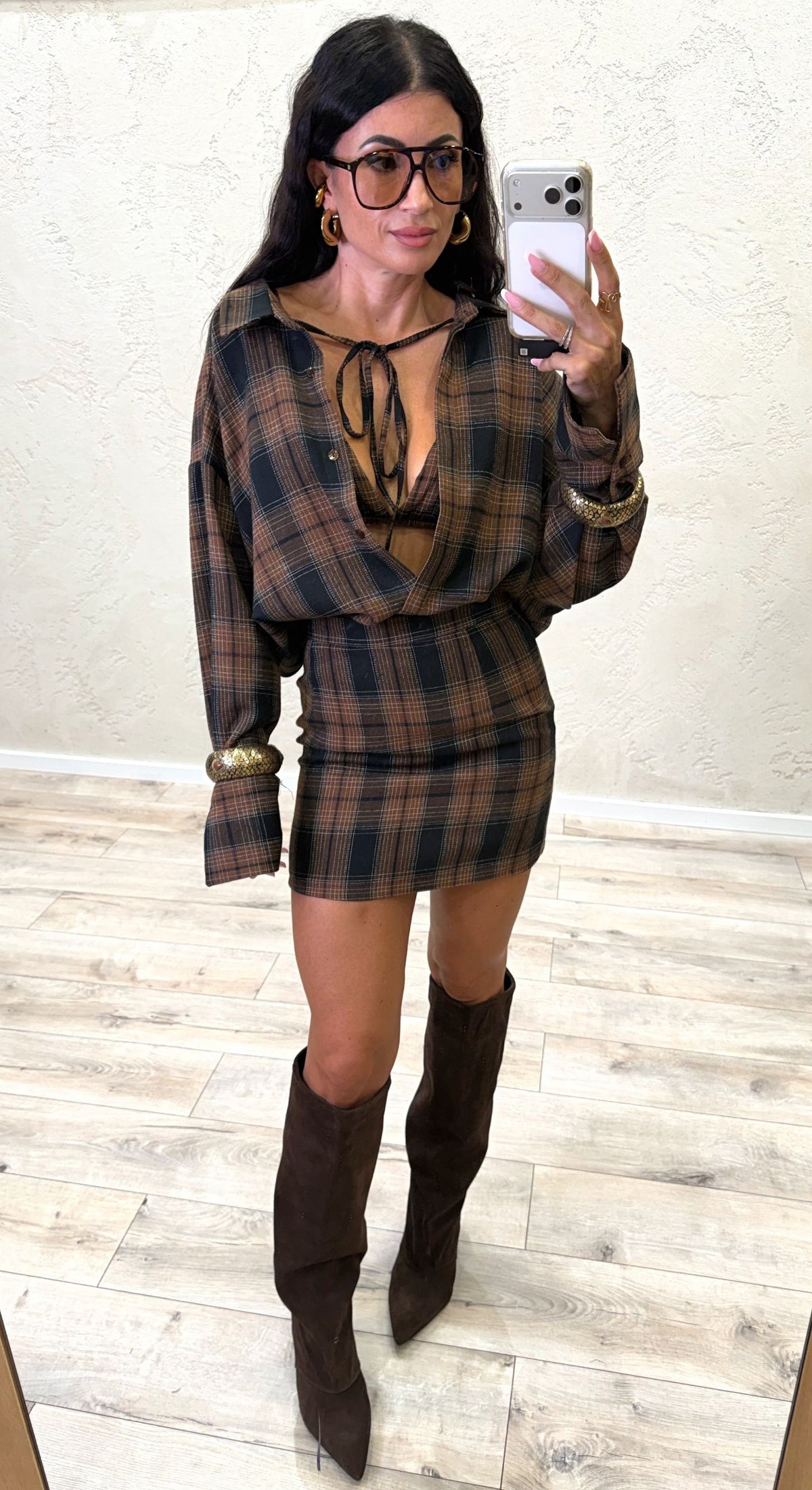 Maxi camicia a quadri con bralette