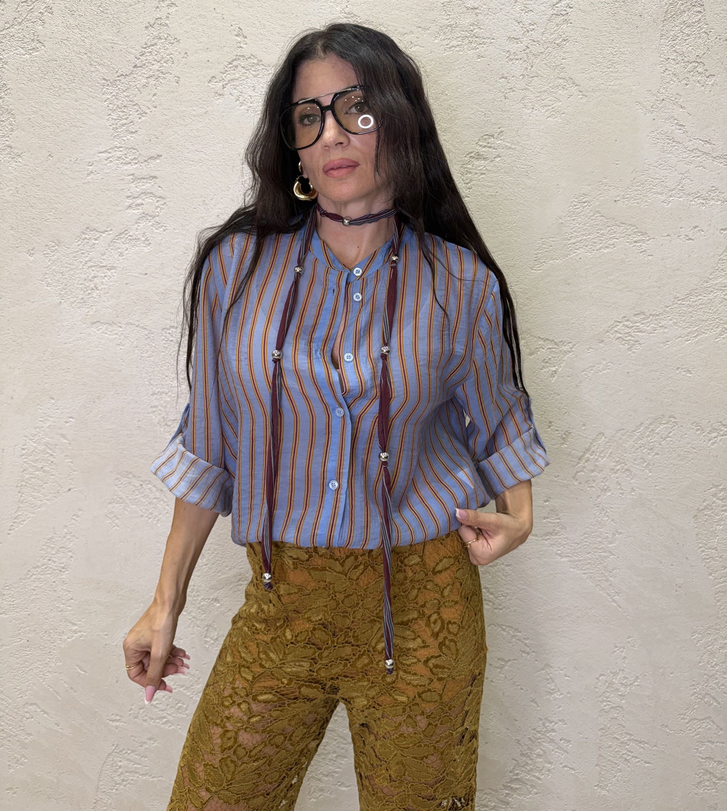 Camicia "Nomad" a righe con collana