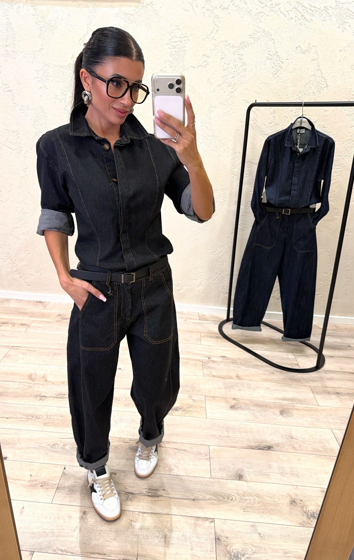 Camicia in denim con cuciture a contrasto