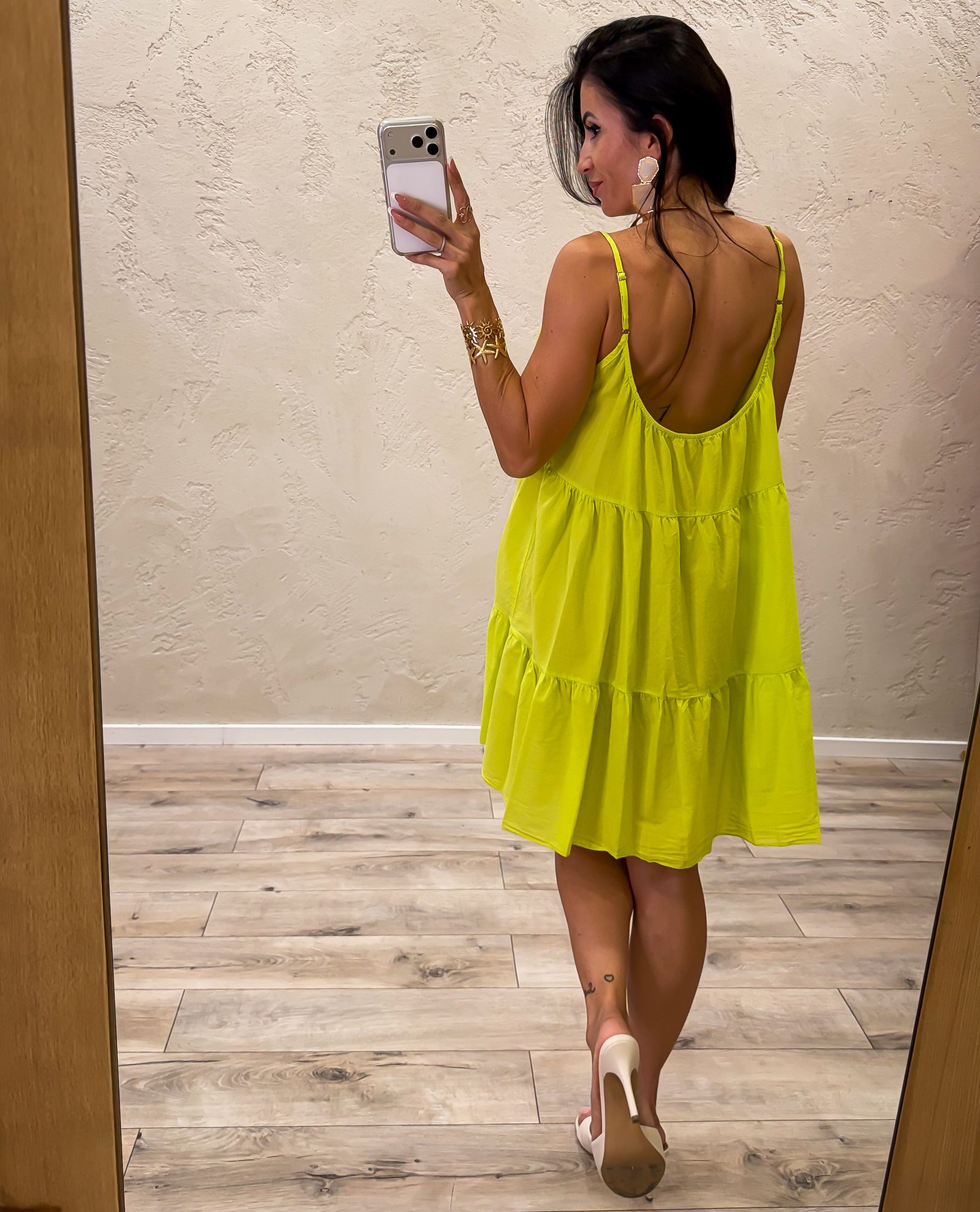 Abito mini a balze in 100% cotone